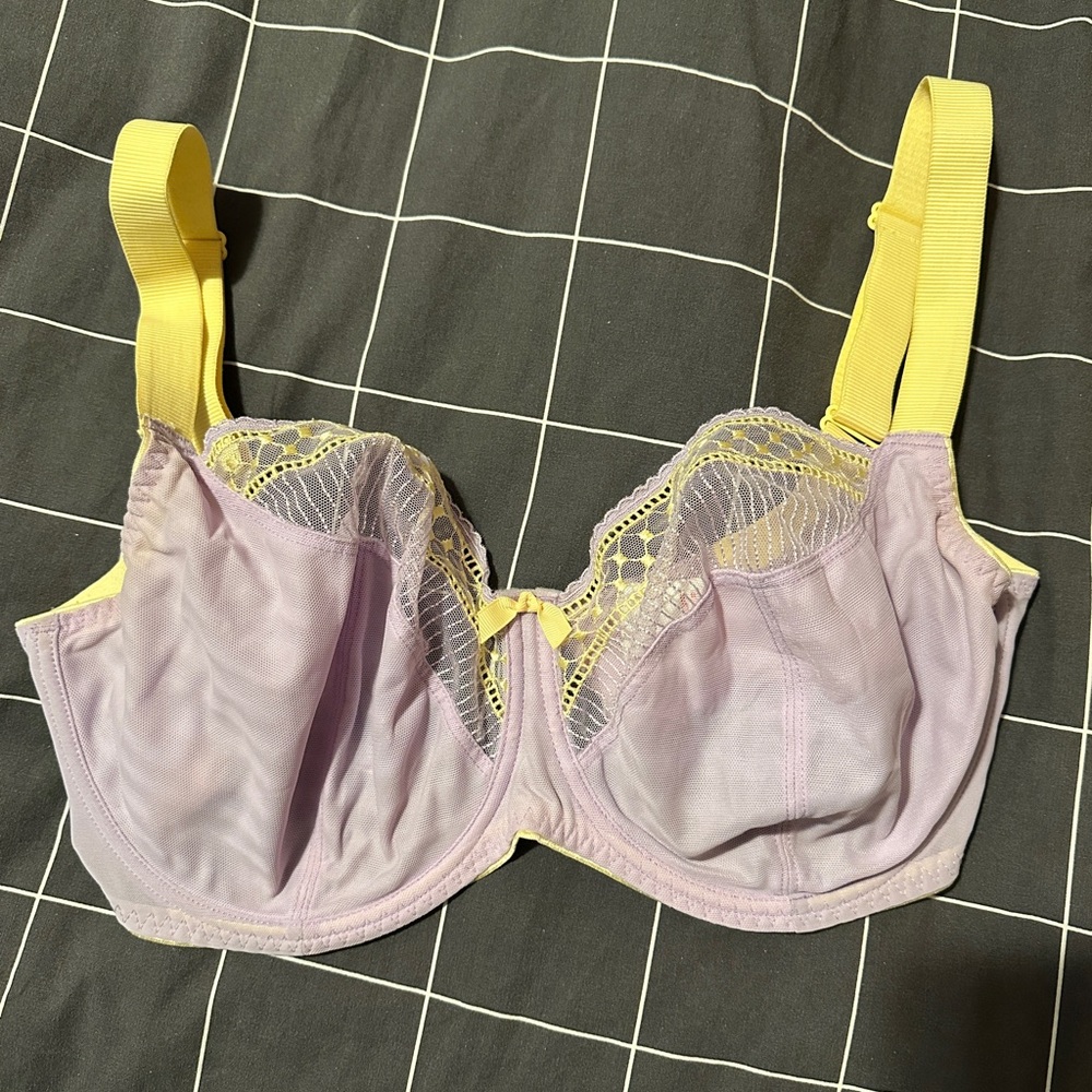 Lilac Lace Underwire Bra with Yellow Straps